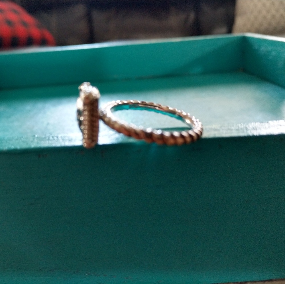 Princess Cut Ring - Picture 2 of 3
